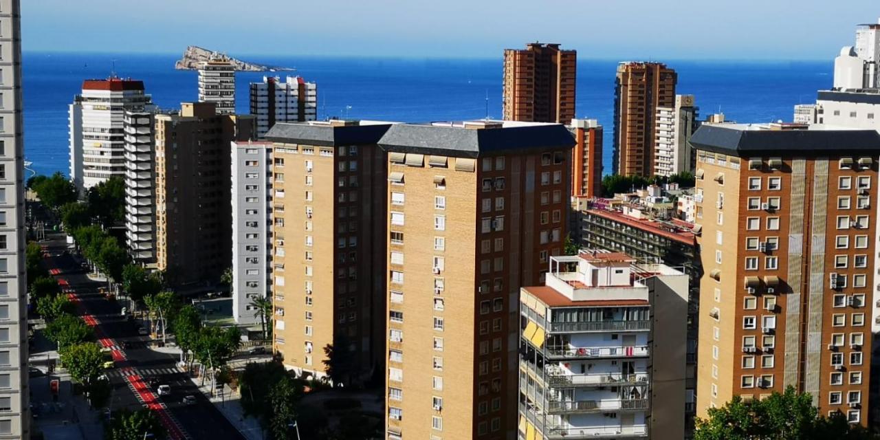Apartamento Turistico La Pinta Planta 18 เบนิดอร์ม ภายนอก รูปภาพ