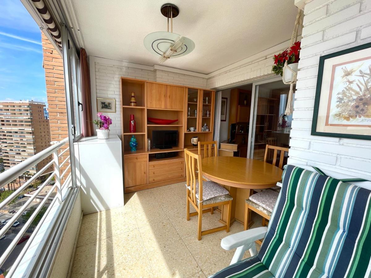 Apartamento Turistico La Pinta Planta 18 เบนิดอร์ม ภายนอก รูปภาพ